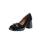 Black / 4