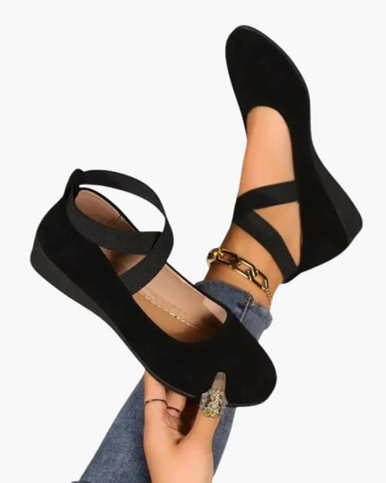 Women’s Cross Strap Flat Shoes