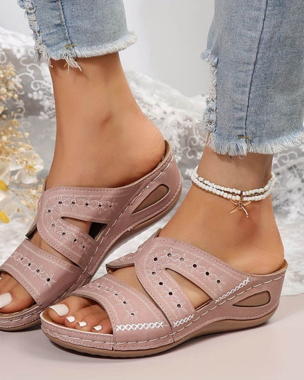Women’s Cut-Out Slide Sandals