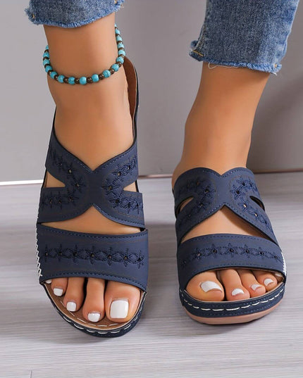 Women’s Cut-Out Slide Sandals