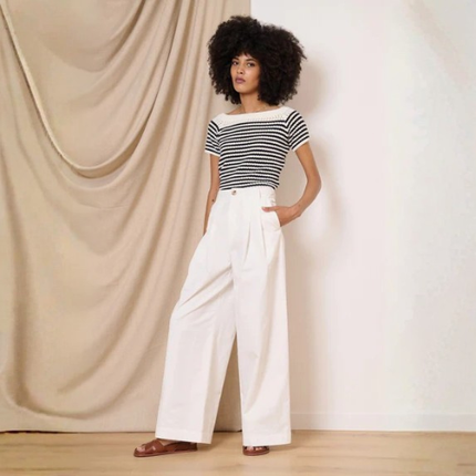 Women’s Pleated Wide-Leg Trousers