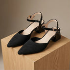 Black / 4