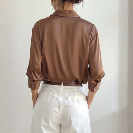 Women’s Relaxed Button-Up Blouse with Collar
