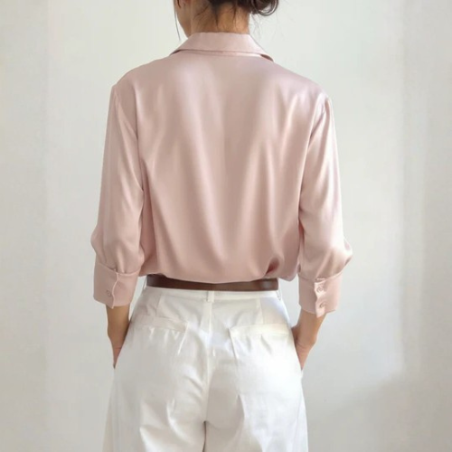 Women’s Relaxed Button-Up Blouse with Collar