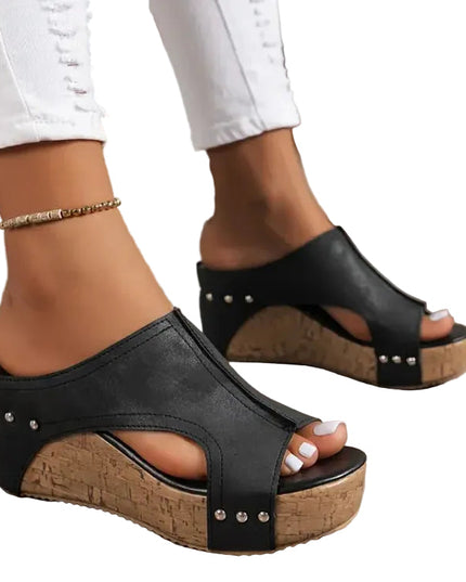 Women’s Studded Platform Slide Sandals
