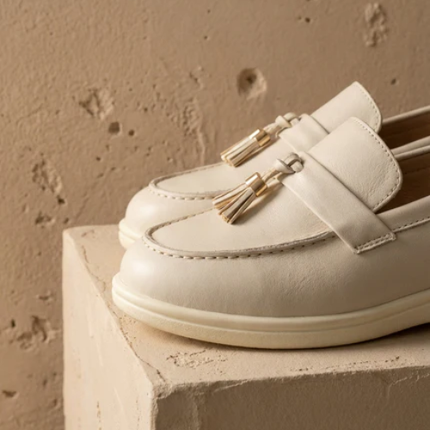 Women’s Tassel Loafers with Apron Toe and Slip-On Design