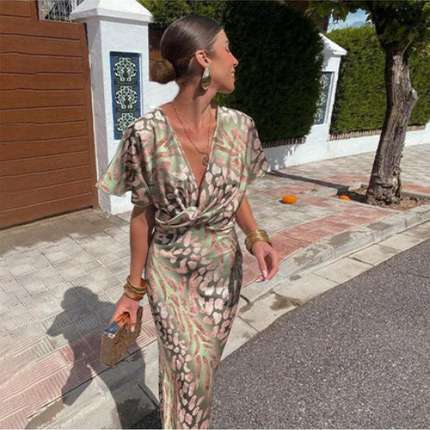 Women’s Twist Front Printed Maxi Dress
